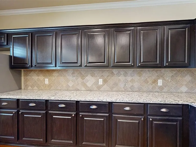3007 Towers Pkwy — Photo 7