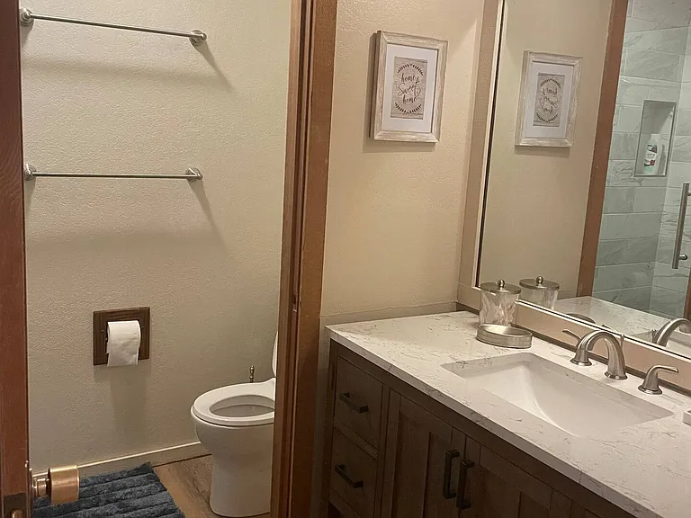 236 Solitude — Photo 18