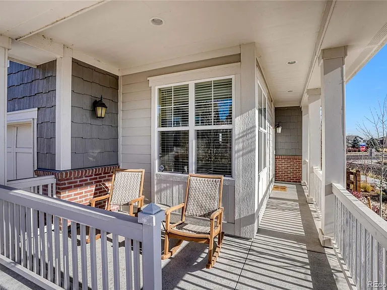 13700 Raritan Dr — Photo 2