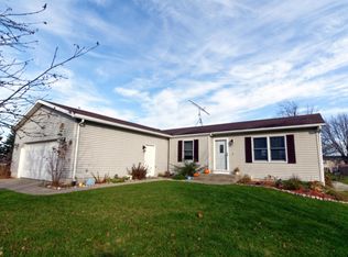 1375 Diamond Dr, Stanton, MI