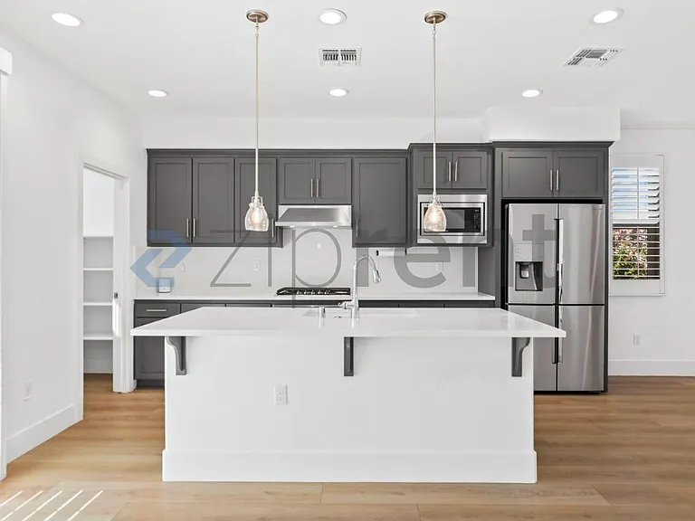 1311 S Milpitas Blvd — Photo 16