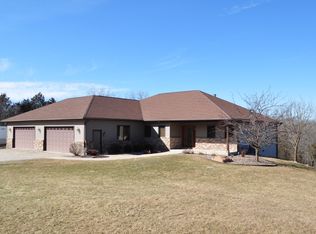 N7658 Carriage Dr, Elkhorn, WI 53121