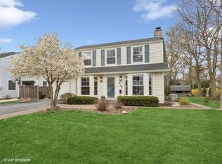 2108 Henley St, Glenview, IL 60025