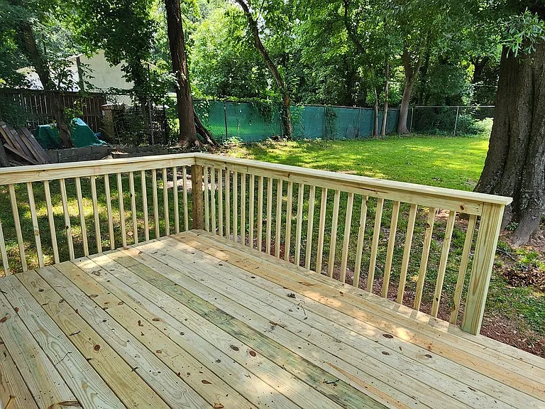 1735 Bolton Rd NW — Photo 6