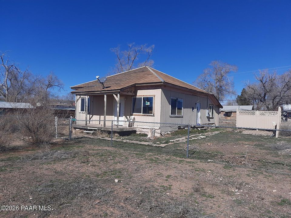 1st image of 22510 W Railroad Ave