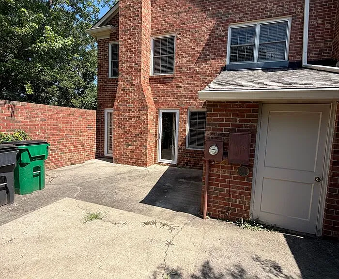 6648 Bunker Hill Cir — Photo 22