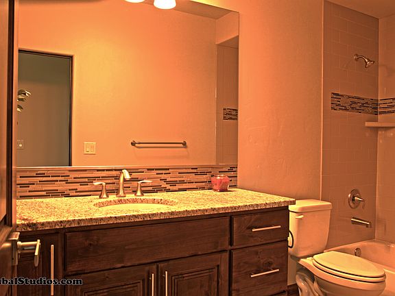4th image of 2946 S Majestic Court Dr