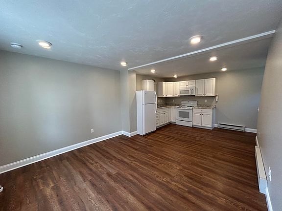5th image of 76 Main St #C