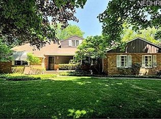 30025 Bolingbrook Rd, Pepper Pike, OH 44124