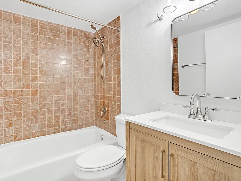 1541 Brickell Ave #105 — Photo 41