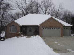 3188 Windmill Ct, Adrian, MI 49221