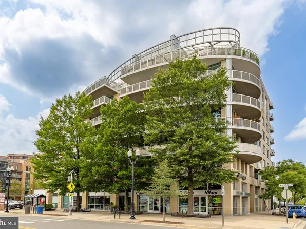3409 Wilson Blvd Unit 303, Arlington, VA 22201