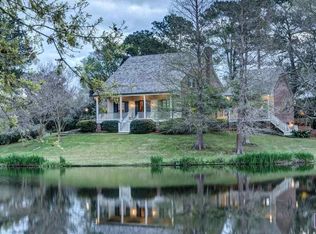 312 Woodleigh Dr, Baton Rouge, LA 70810