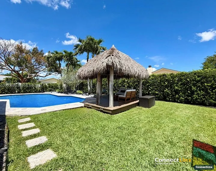 5704 SW 116th Ave — Photo 16