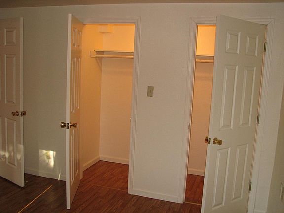 5th image of 2022 33rd Ave