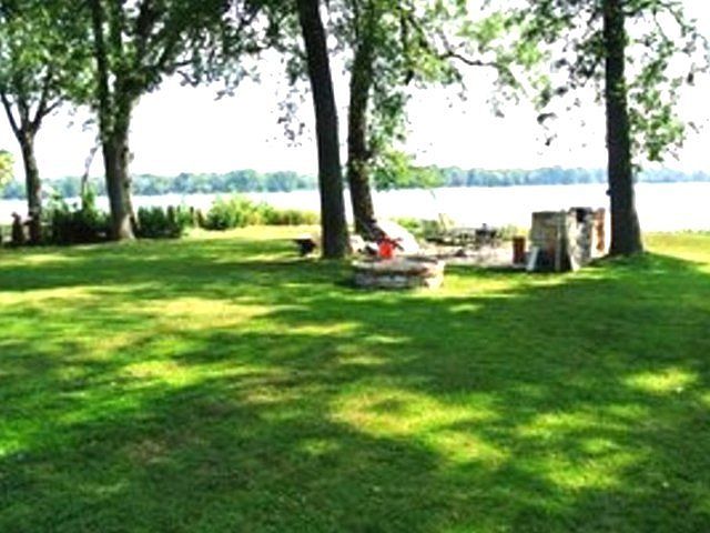 1st image of 23069 W Lake Shore Dr