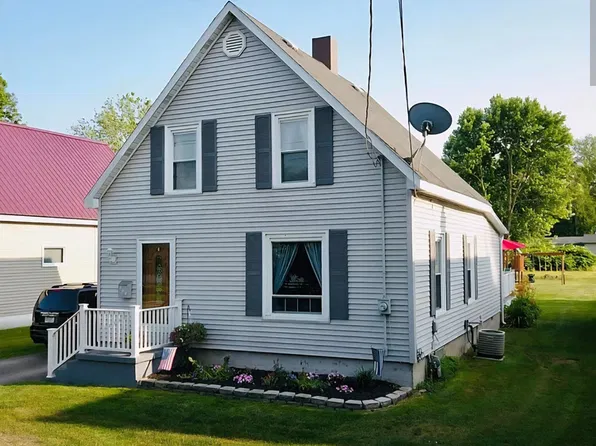 968 E Main St, Corry, PA 16407
