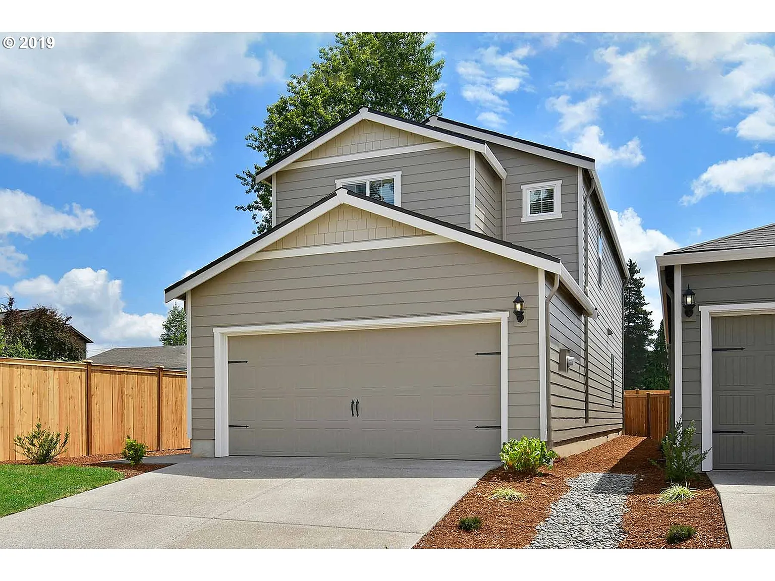 1009 S View Dr photo 1
