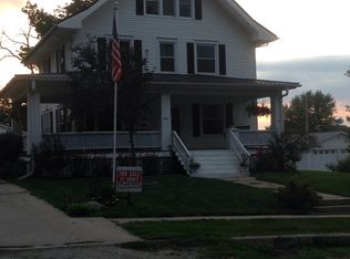 406 Grand Ave SW, Shellsburg, IA 52332