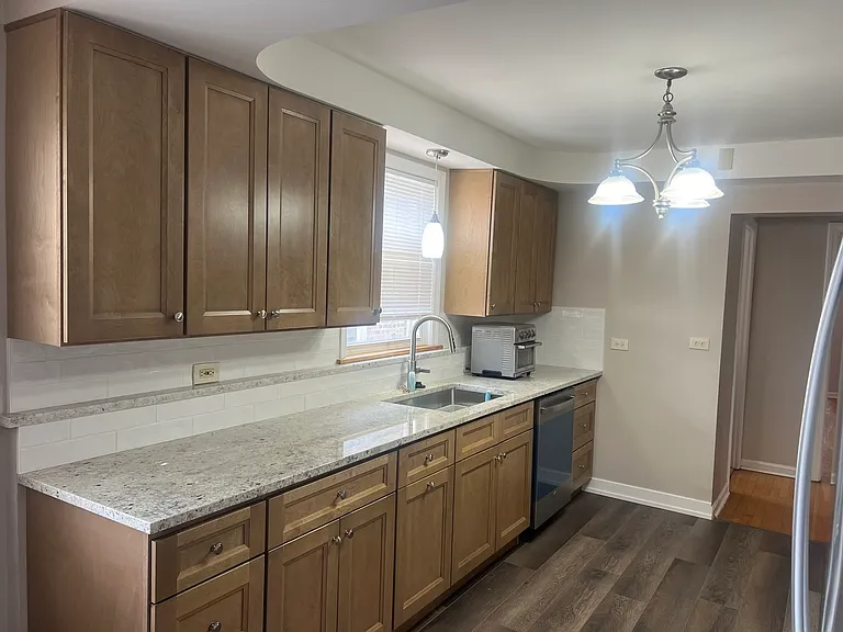 6528 N Rockwell St #2 — Photo 6