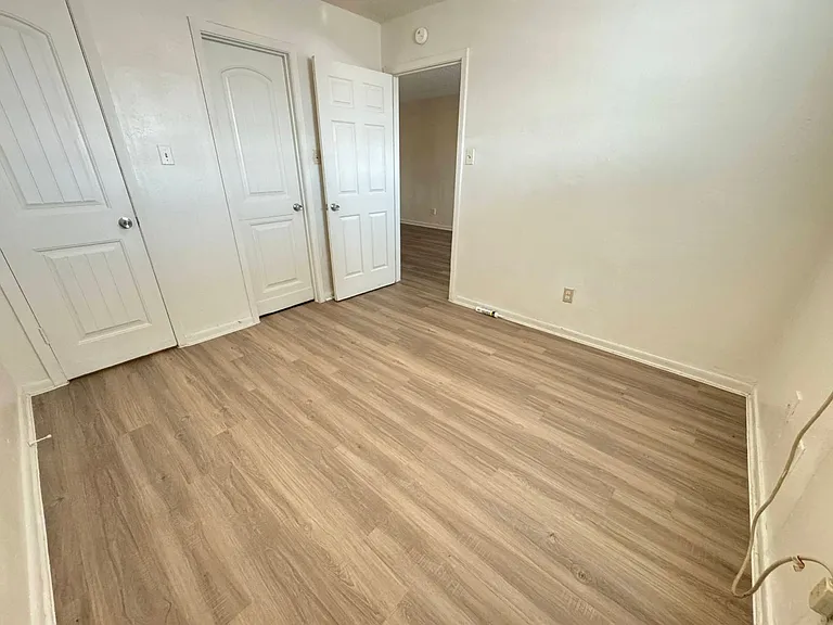 503 Sunset Ln — Photo 6
