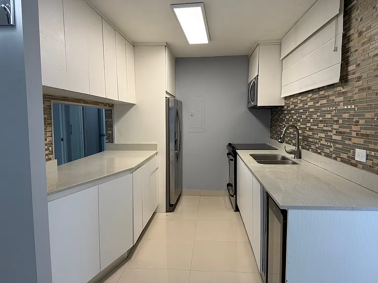 721 Calle Hernandez #12D — Photo 12