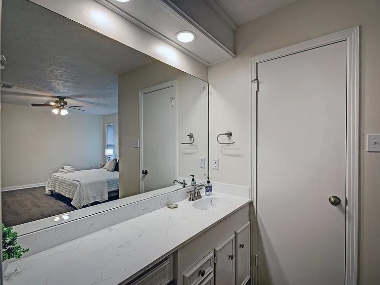4515 Ridgewood Rd — Photo 24