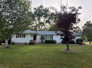 2849 Hoagland Blackstub Rd, Cortland, OH 44410