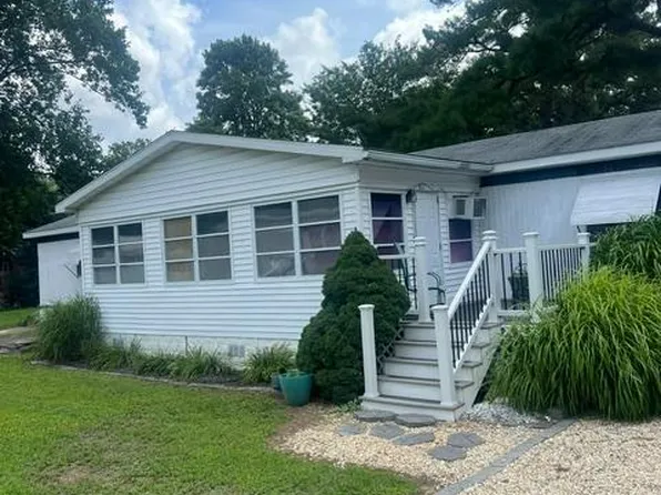 29531 Maple Rd, Lewes, DE 19958