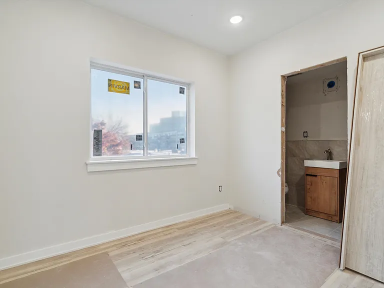 3727 Lancaster Ave #300 — Photo 19