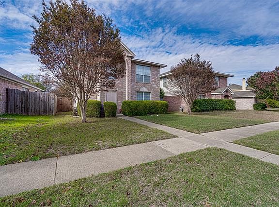 2nd image of 126 Hunter Dr