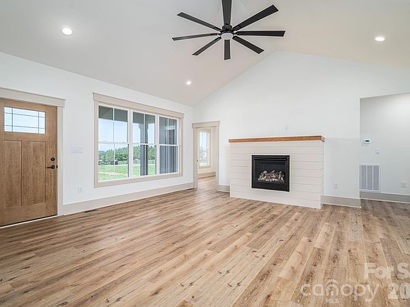 3rd image of 5408 Reepsville Rd