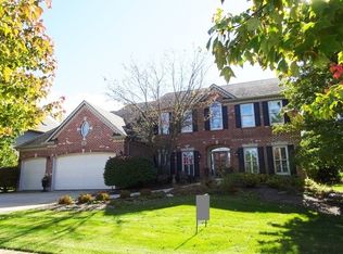 612 Pottawatomie Trl, Batavia, IL 60510