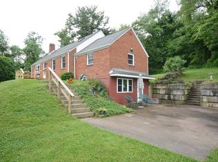265 Chubbic Rd, Canonsburg, PA 15317