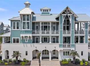 180 Sunrise Ave, Pt Aransas, TX 78373