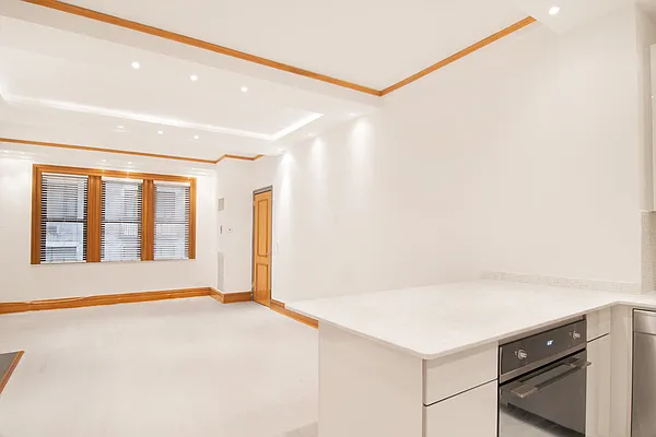 Rented by WAM Partners - William Moses Co. | media 31