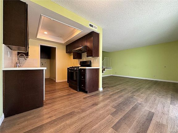2nd image of 1472 Forest Glen Dr