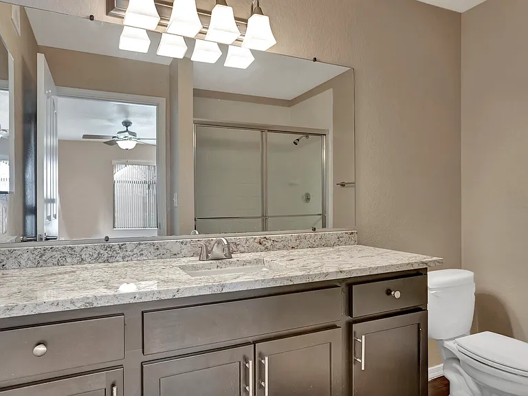 San Montego Apartments — Photo 86