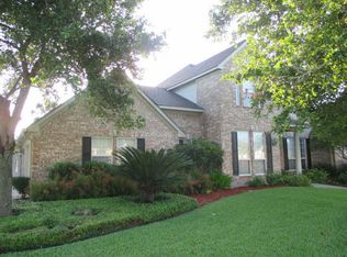 110 Ridge Vw, Victoria, TX 77904