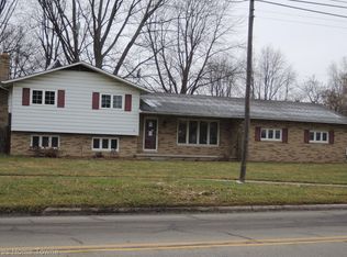 10 Michigan Ave, Marysville, MI 48040