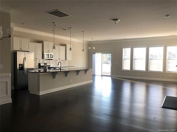 5th image of 3673 Summer Haven Dr #91