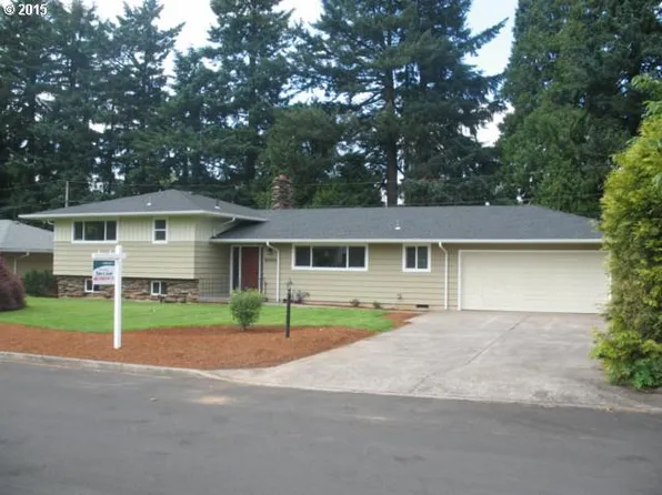 24033 NE Oregon St, Wood Village, OR 97060