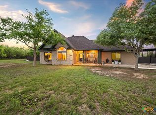 172 Rogues Holw, Seguin, TX 78155