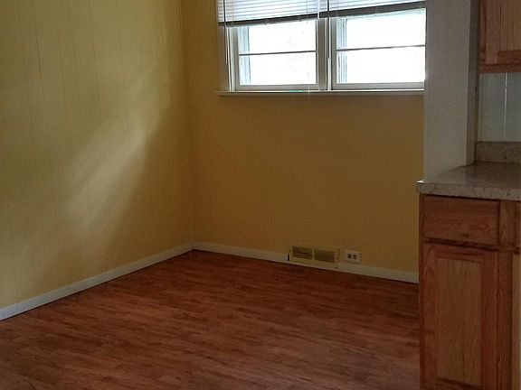 3rd image of 3827 S 15th St