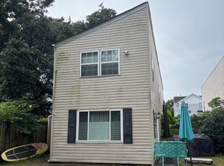 4527 Pleasure Ave, Virginia Beach, VA 23455