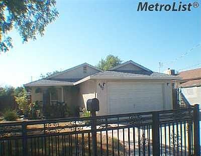 1st image of 460 W 8th St
