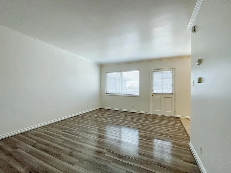 288 S Sierra Madre Blvd #2 — Photo 4