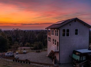 2948 Crown View Ln, Redding, CA 96003