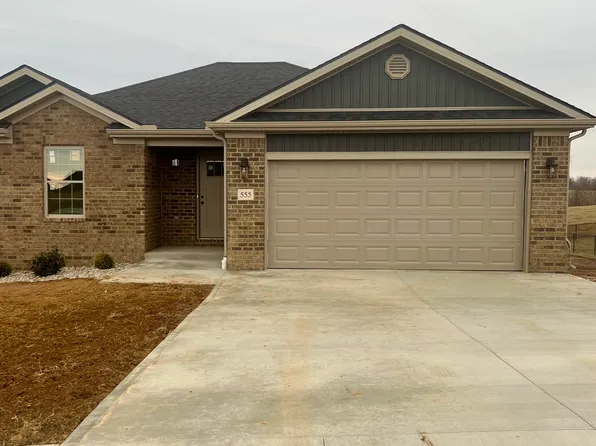 555 Middle Creek Way, Berea, KY 40403