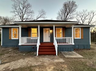 407 W Sunset Ave, Gladewater, TX 75647